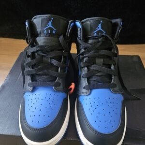 Jordan Kids Sneakers - Black and Blue
